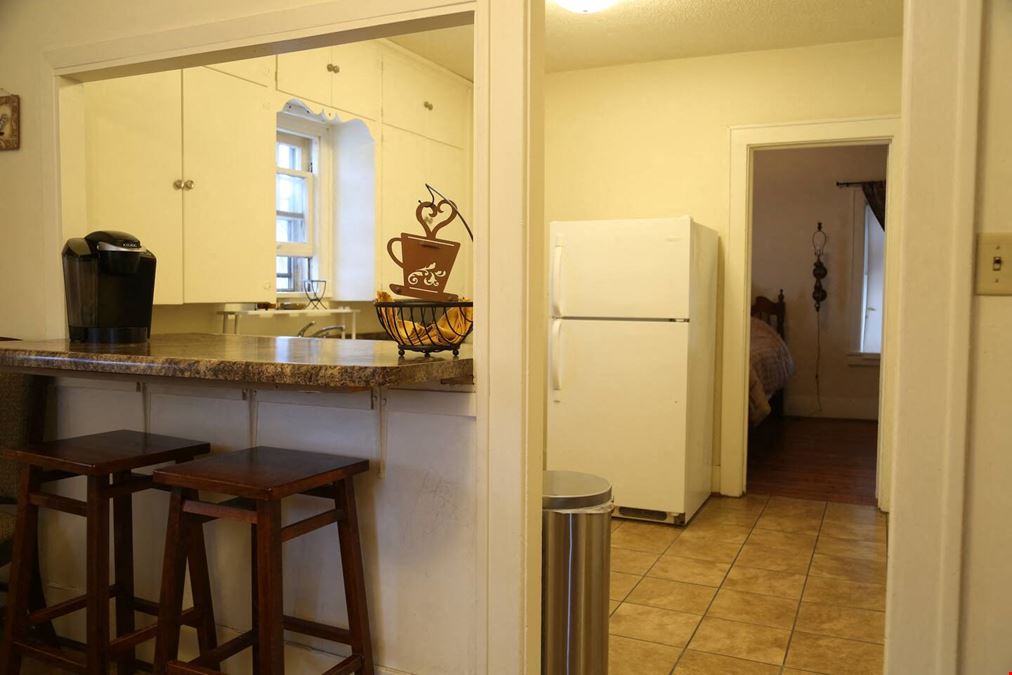 24 10th St NW Rochester MN - Lowertown Duplex