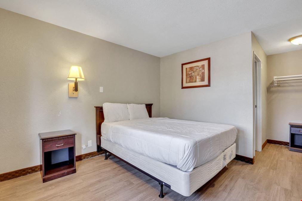 Fairbridge Inn Express 