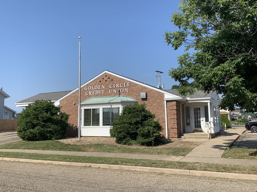 1215 Greenfield Ave SW