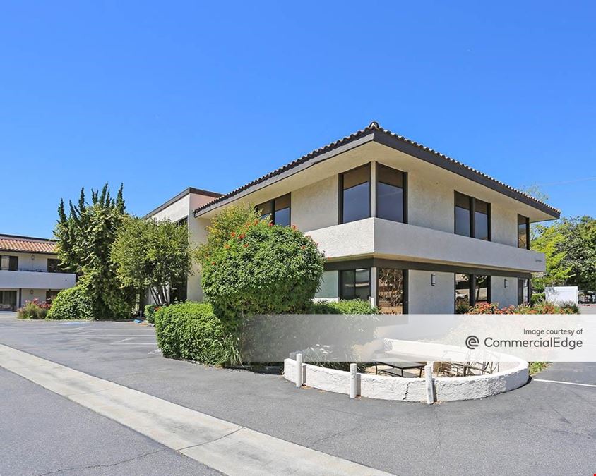 Calabasas Center - 26540 & 26560 Agoura Road