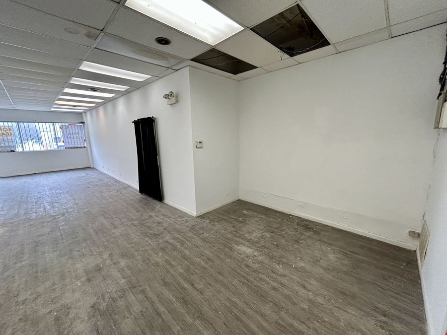 5032 W North Avenue - Commercial for Lease