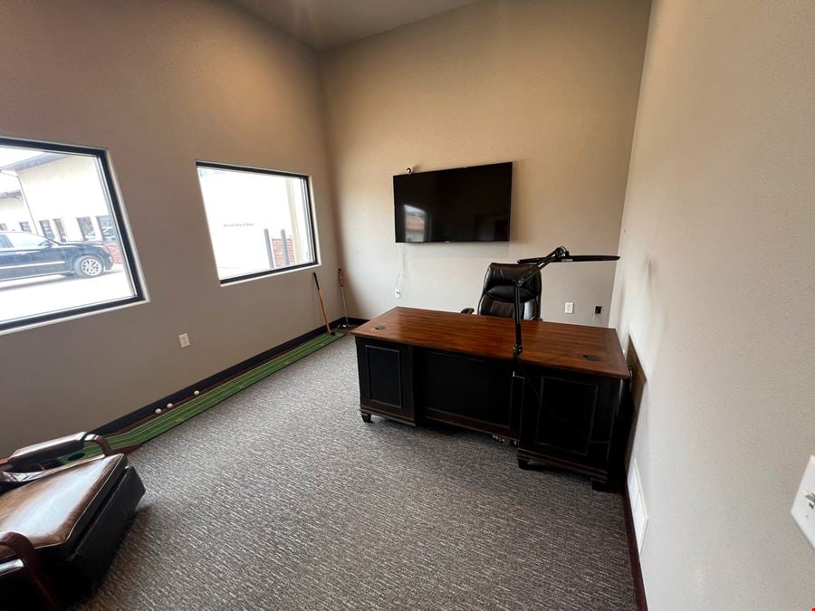 2211 E Main Ave, Suite 5