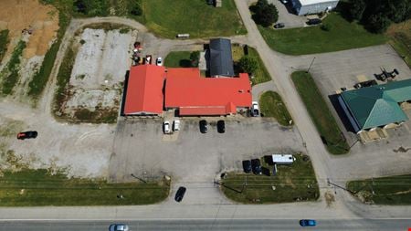 Preview of Retail space for Rent at 11106 State Road 62