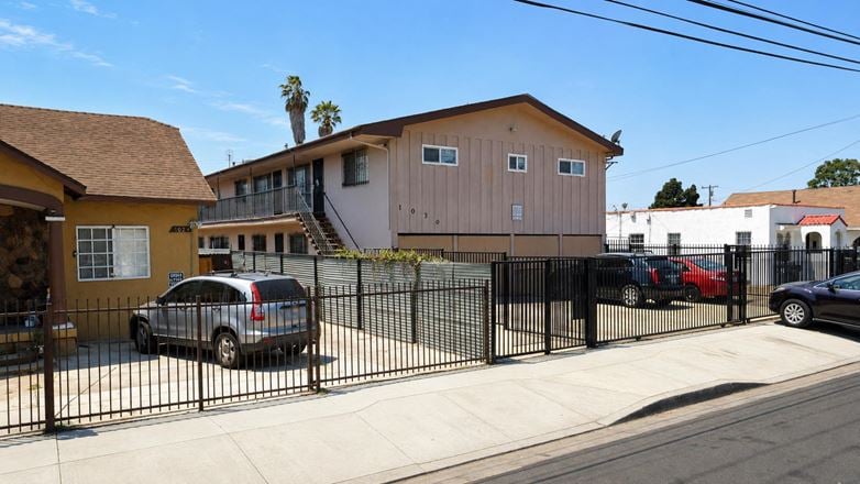 Preview of Multi-Family space for Sale at 1030 W 93rd St