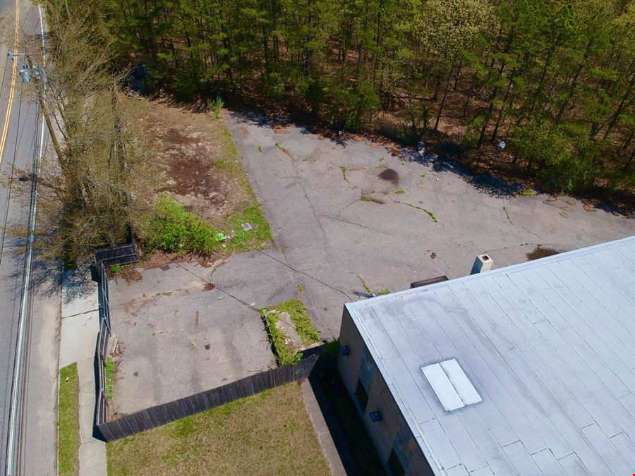 245 Middle Island Rd