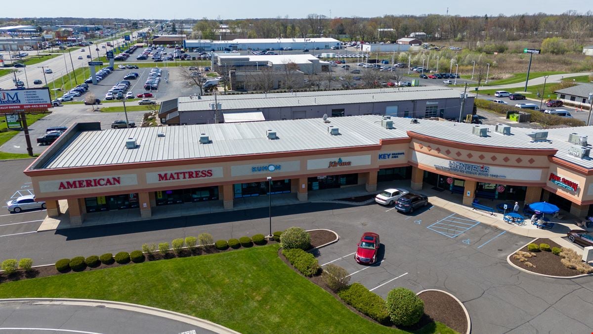 14 Square Shopping Center