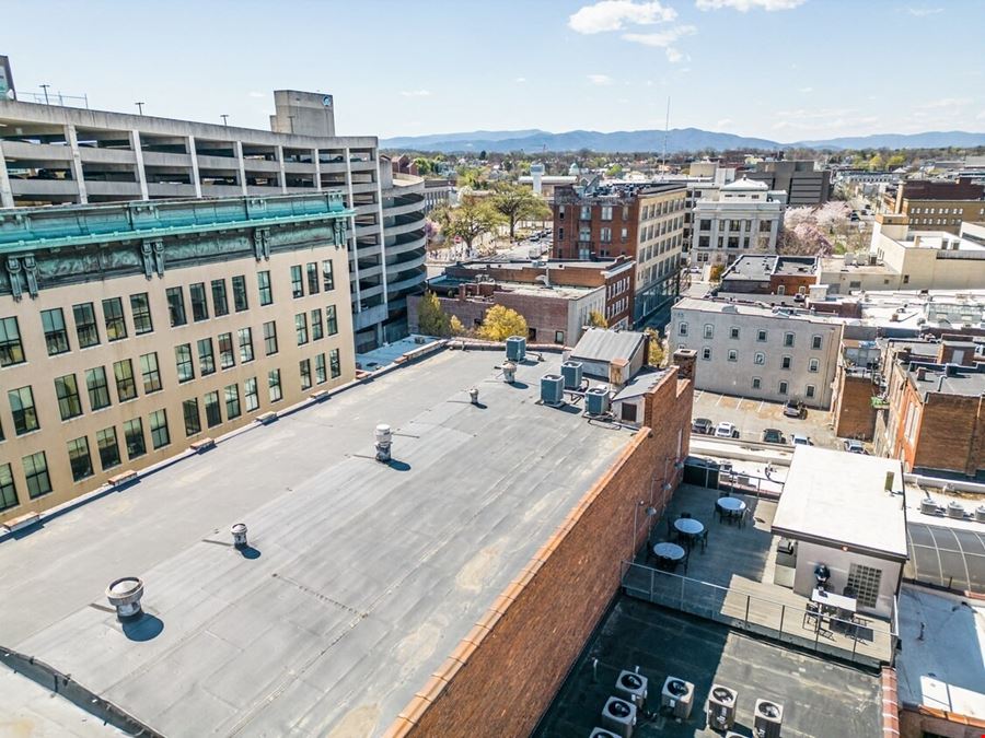 The Lofts at First and Kirk