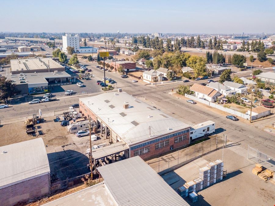 ±7,750 SF Automotive/Industrial Space on ±0.86 AC