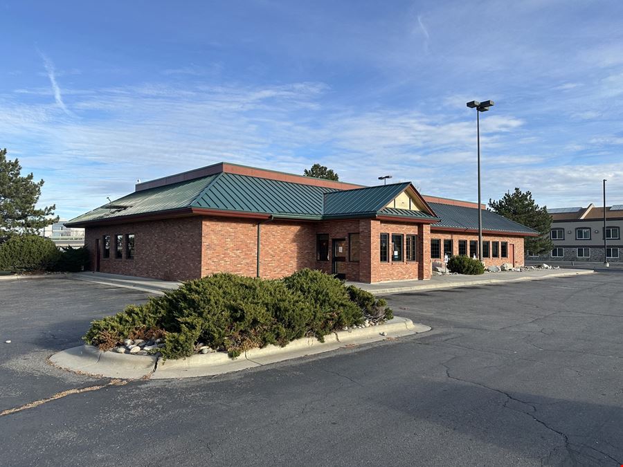 2010 Overland Ave (Former Denny's)