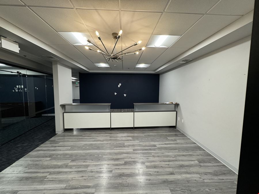 Prime Professional Office Space Located in NW Fresno