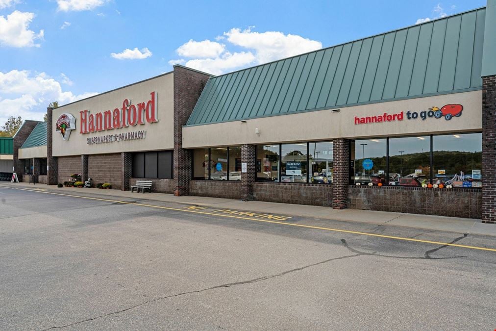 Plymouth, NH - Hatch Plaza