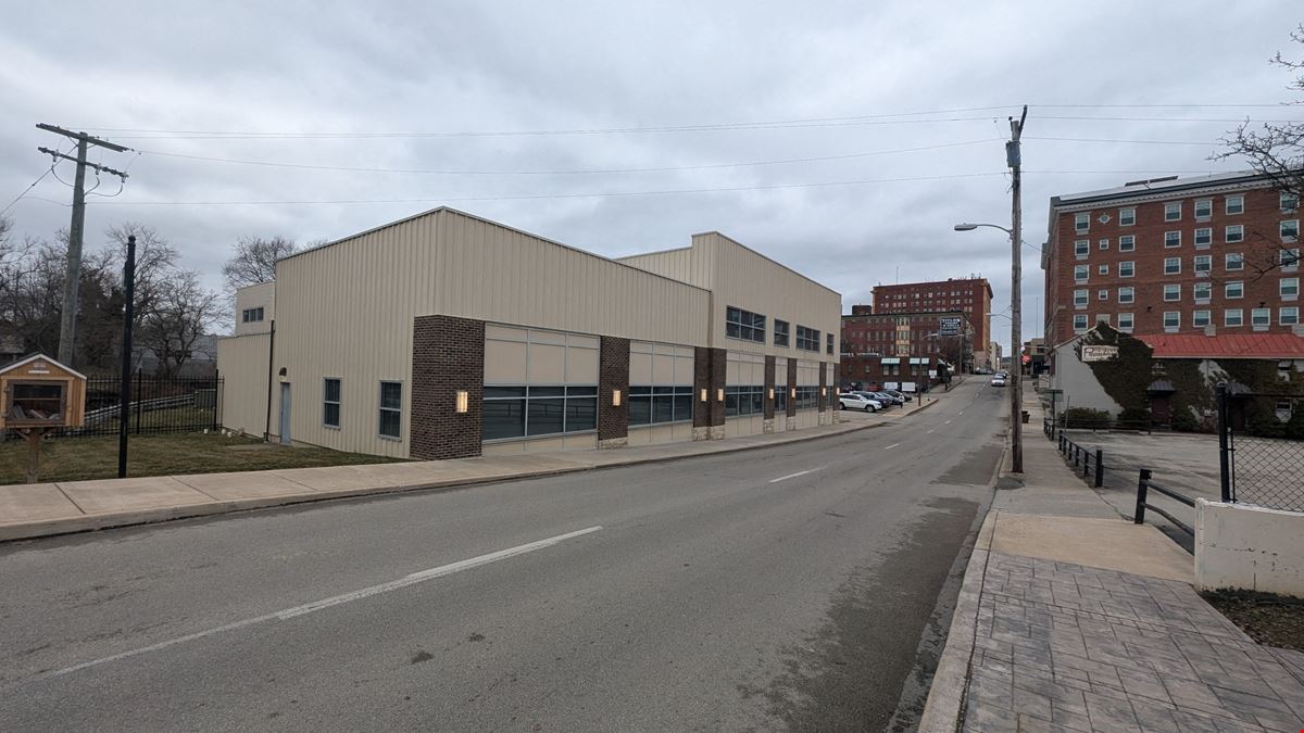 142 W Main St