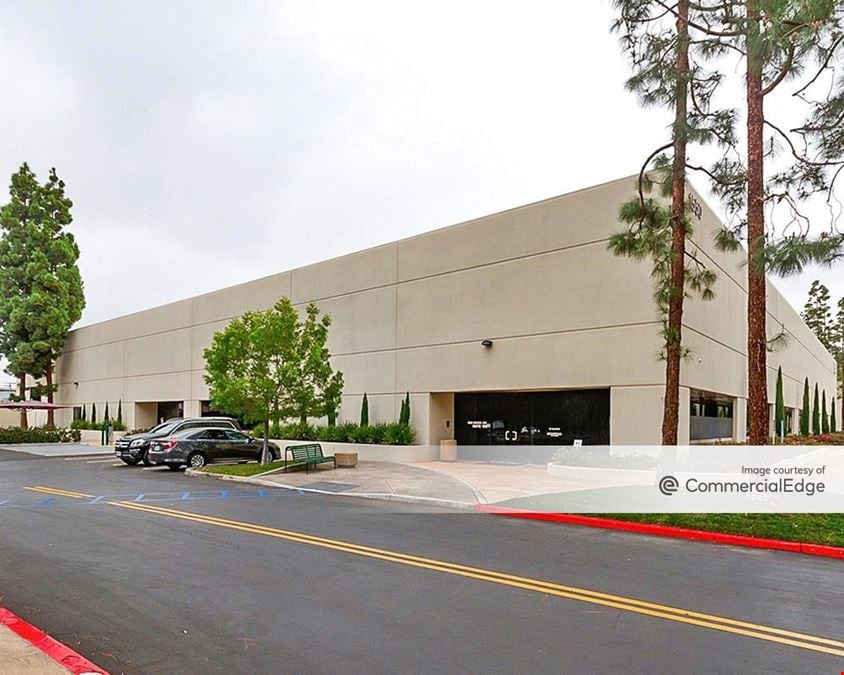 Harbor Gateway Business Center - 1550 Scenic Avenue