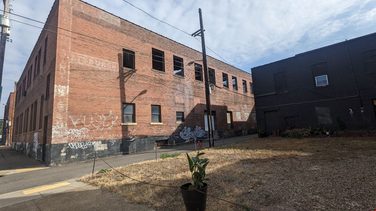 1112 Galveston Ave