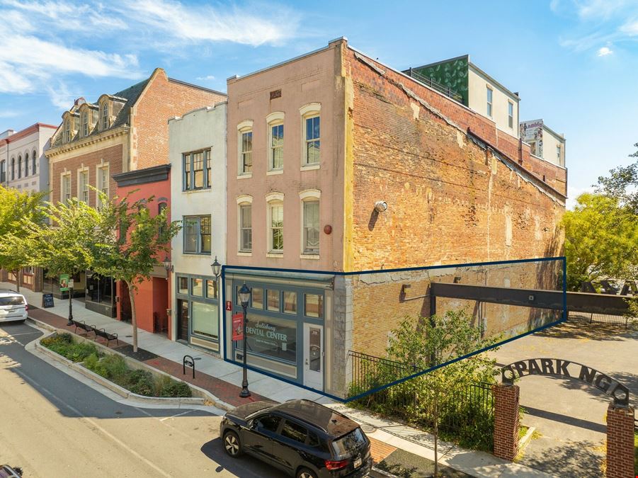 224 W Main St # 100