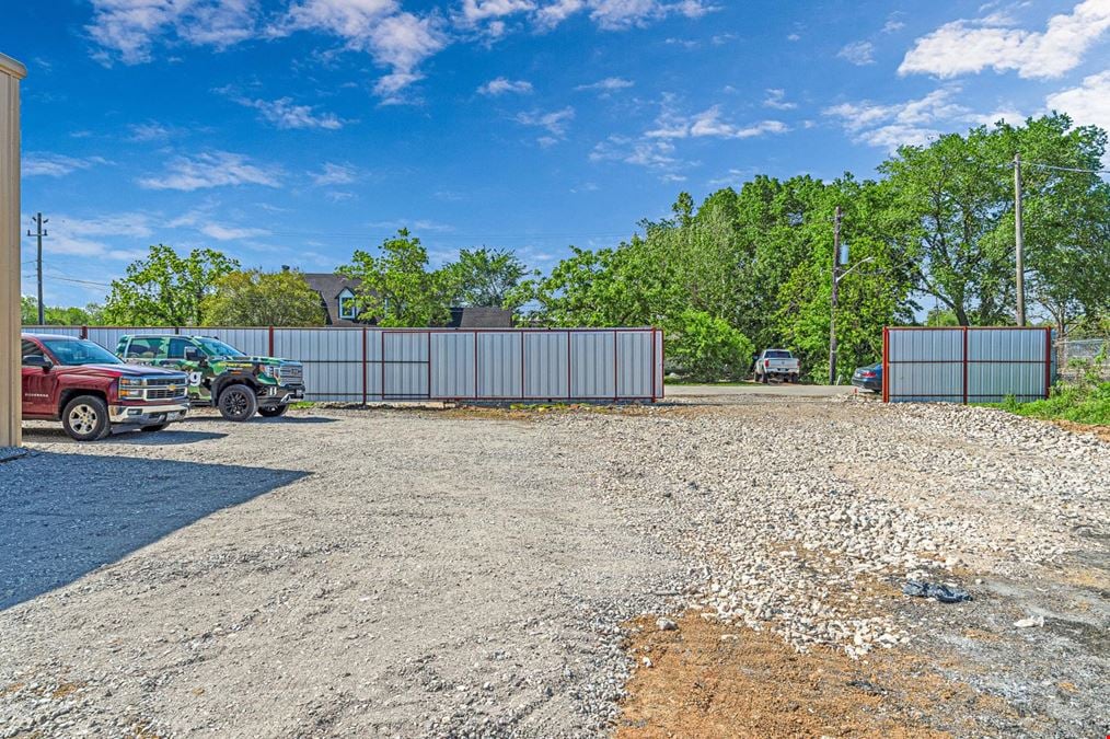 15616 Ennis Rd