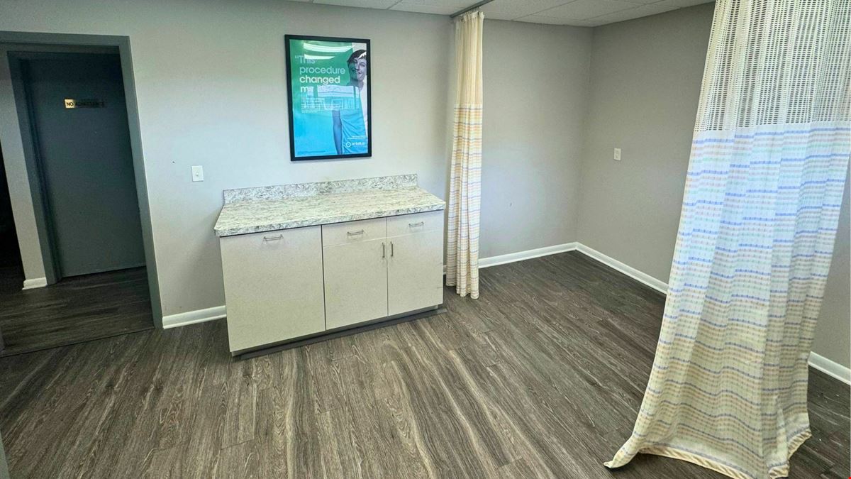 39 BARKLEY CIRCLE | FORT MYERS