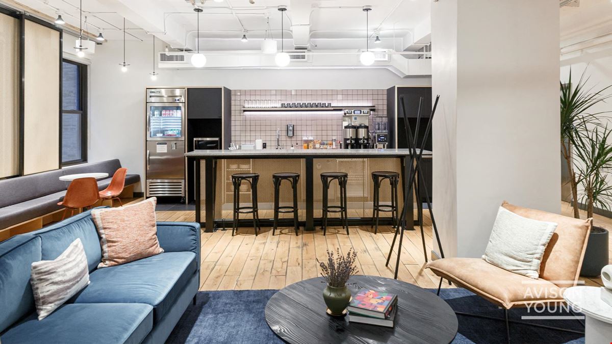11 Park Place - Industrious - City Hall
