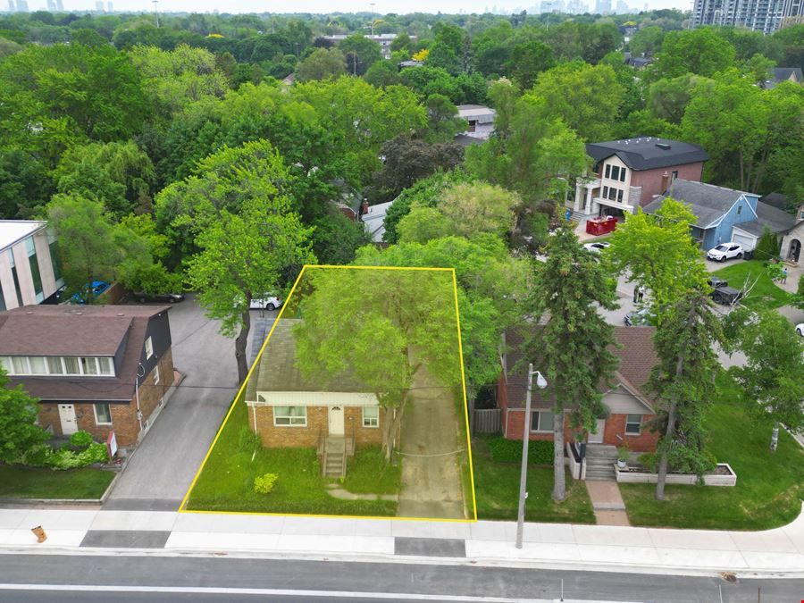 135 Sheppard Avenue East