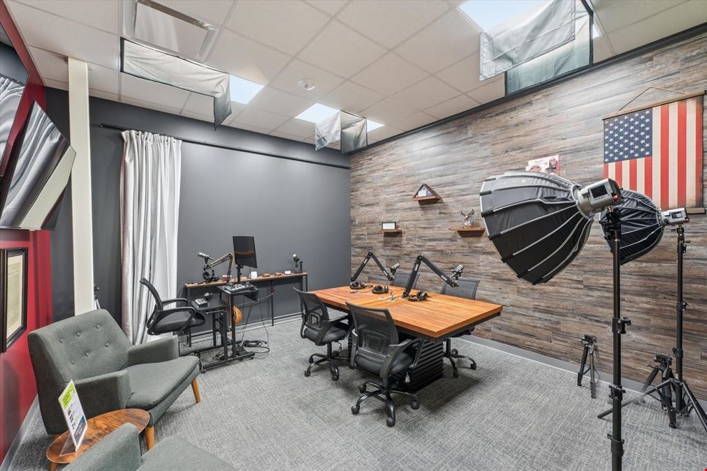 2880 Broadway Bend Dr 