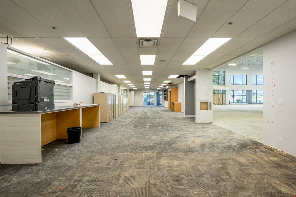 8410 Main Street, Vancouver 