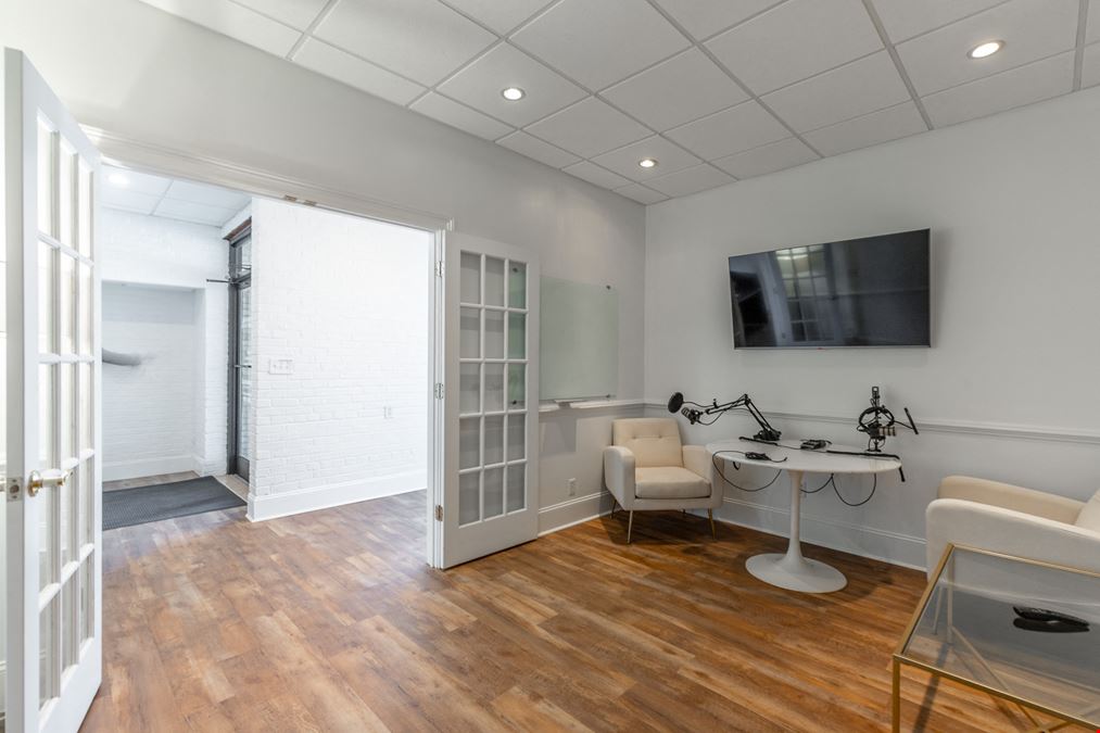 Small Professional Office Spaces in Red Bank for Lease