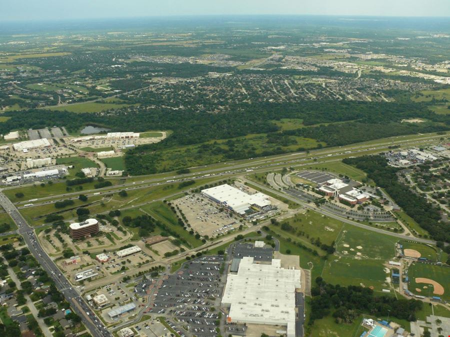 Commercial Pad Sites at Carter Creek