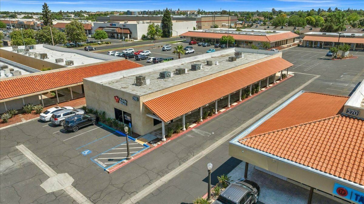 Medical/General Office Space Located off Shaw Avenue in Clovis, CA