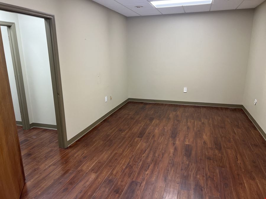 Office Warehouse For Lease (524 Mineral Trace Dr)