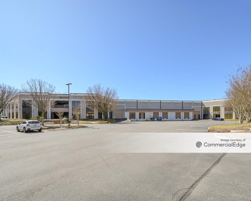 Sterling Park Business Center - 403 Glenn Drive