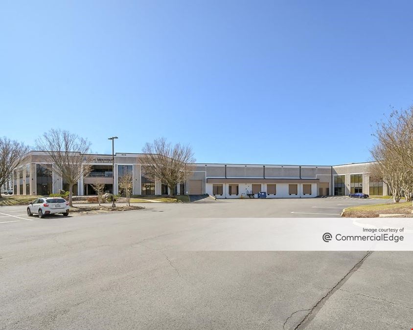 Sterling Park Business Center - 403 Glenn Drive