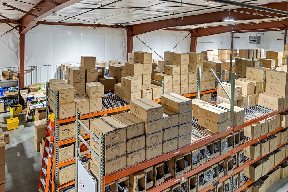 13,500 SF Prime Warehouse & Retail Building