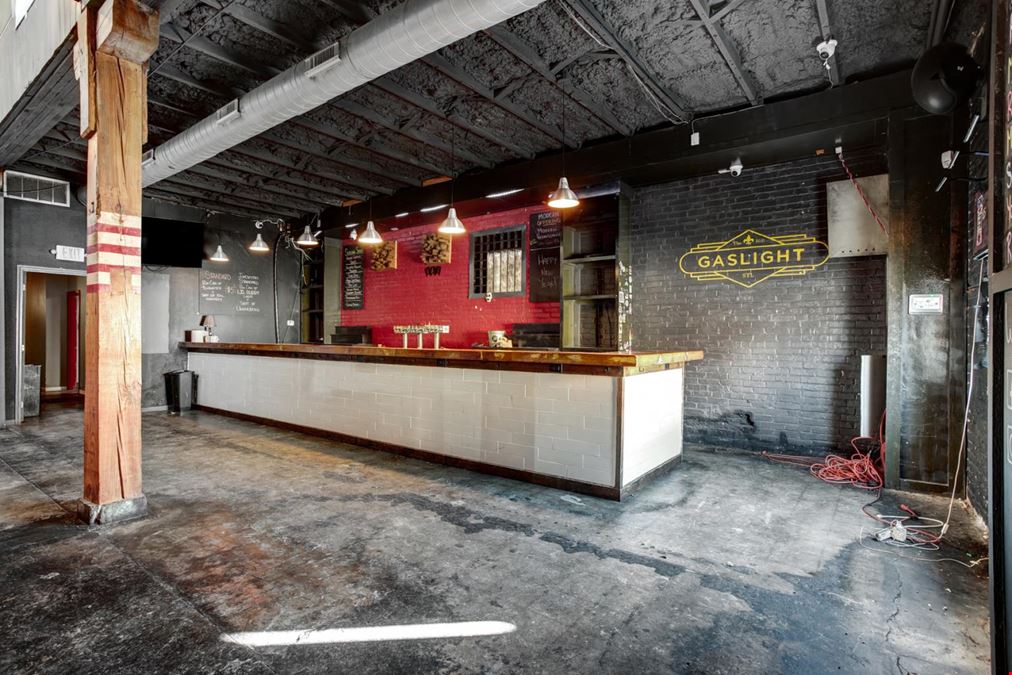 Premiere Mixed-Use Property On The Hill
