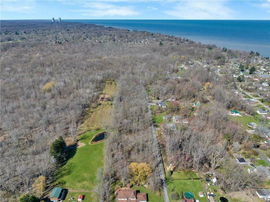 Vacant Lots on Magnolia Drive