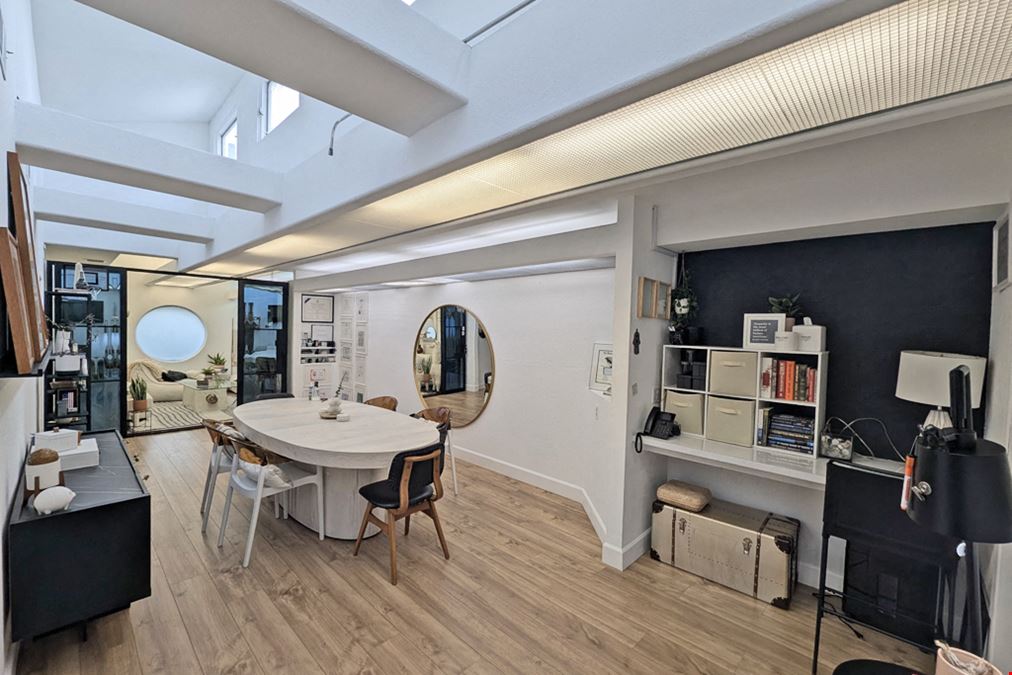 STAND-ALONE PROFESSIONAL OFFICE BUILDING | TUSTIN - NEAR IRVINE