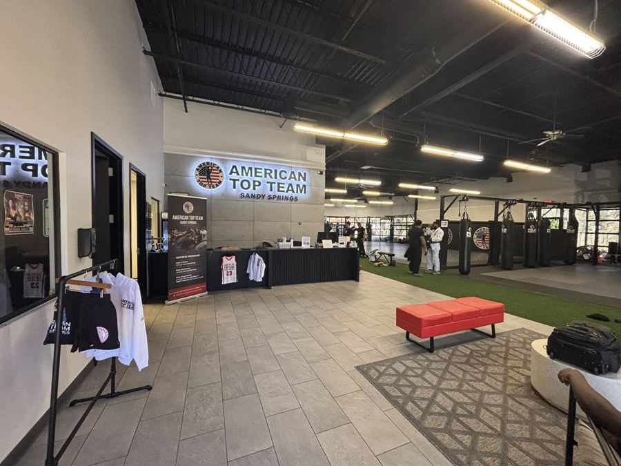 7840 Roswell Road, Unit 475