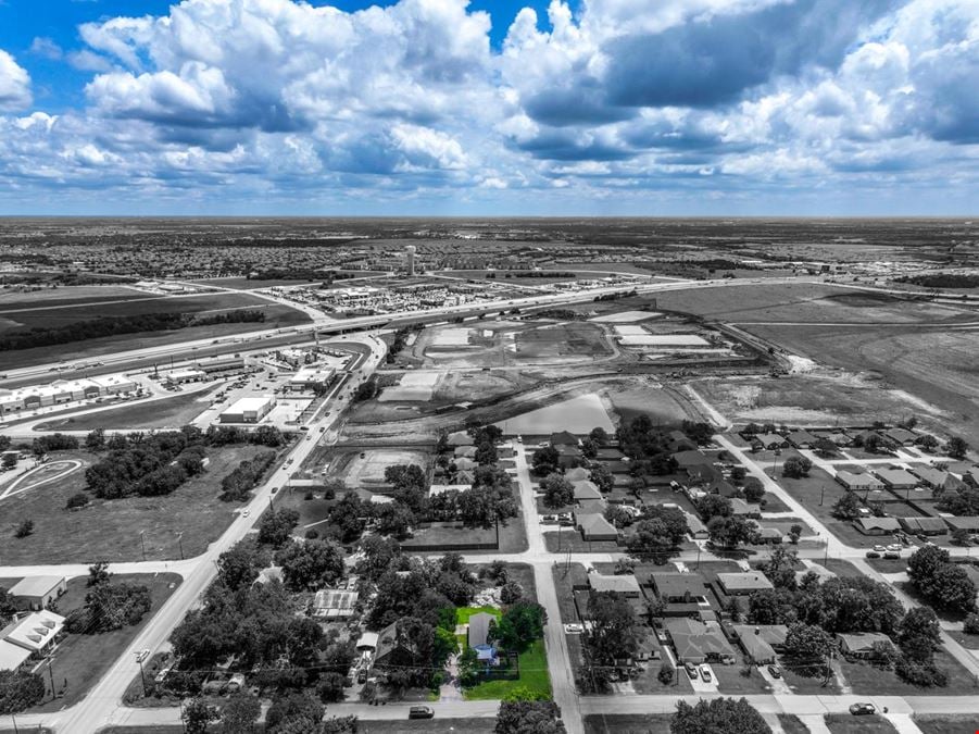 400 CB Davidson - Office near Downtown Fate