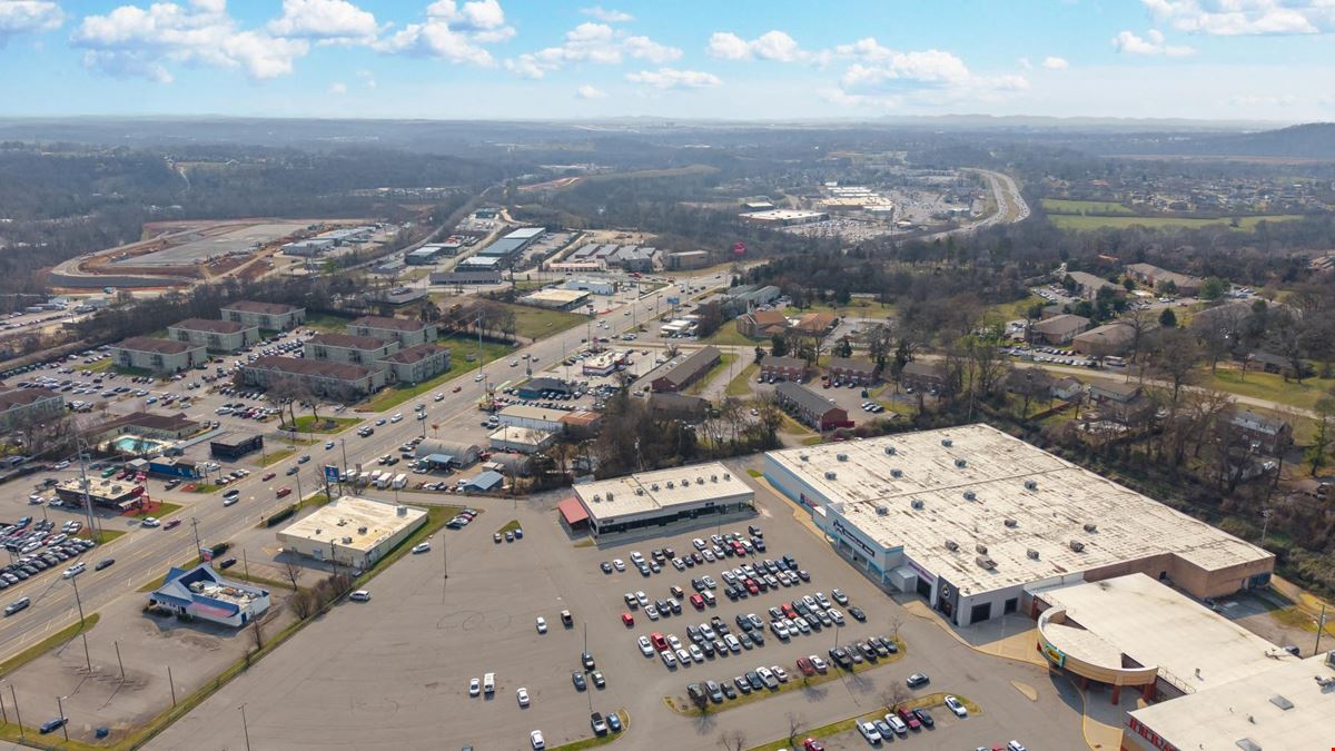 Hermitage Plaza