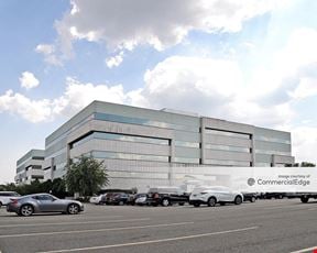Meadowlands Corporate Center