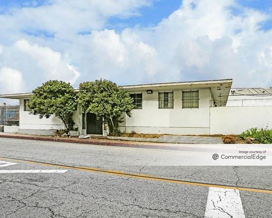 Preview of Industrial space for Rent at 5502 Alcoa Avenue