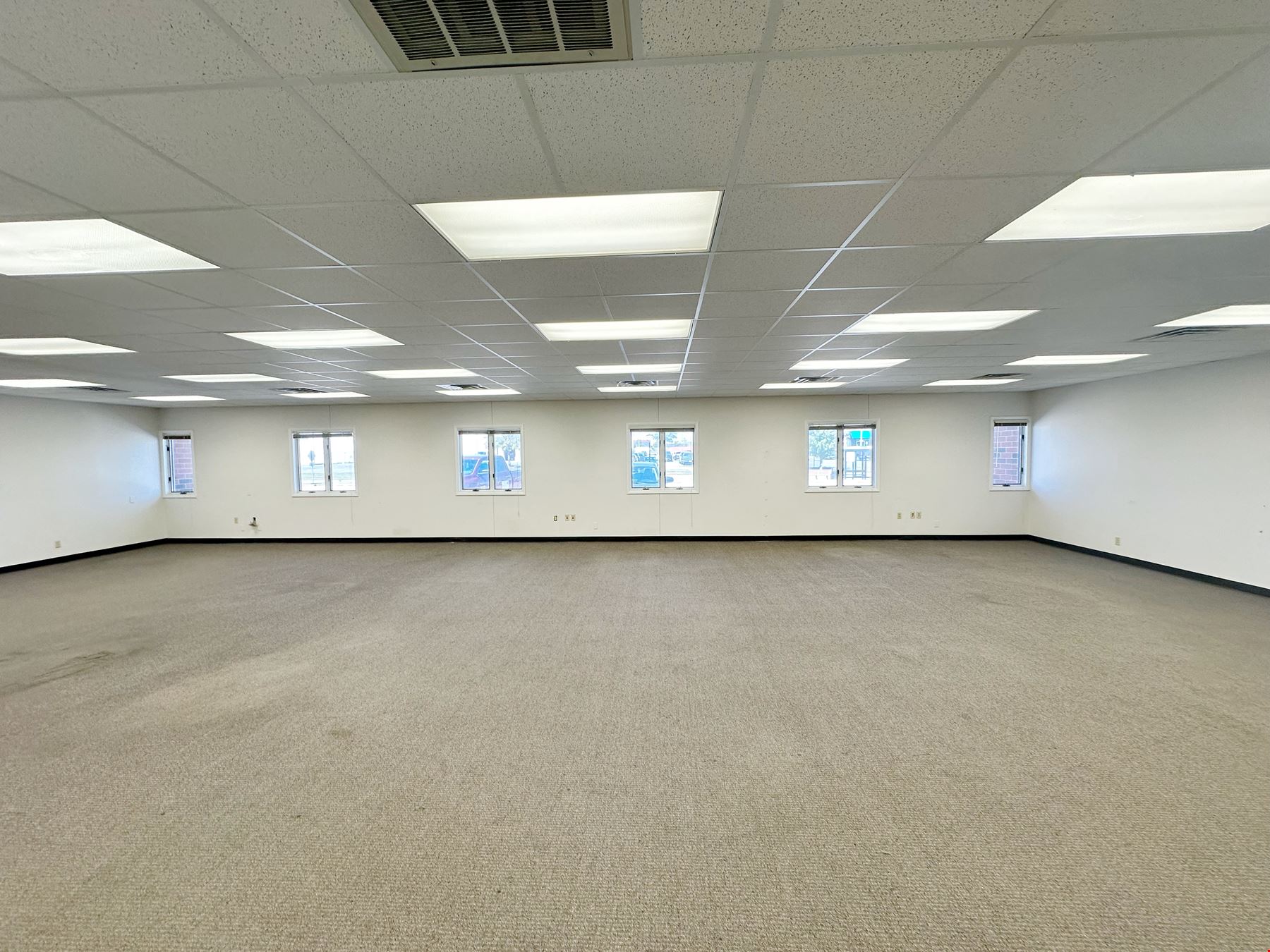 2009 Round Barn Rd