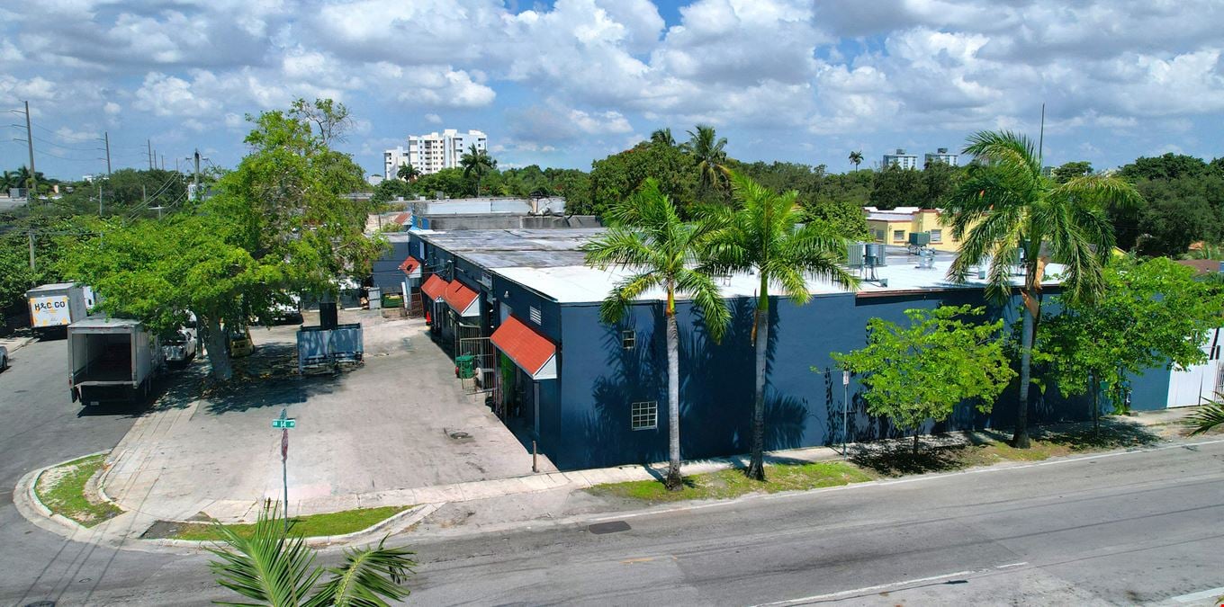 1401 NW 23 St