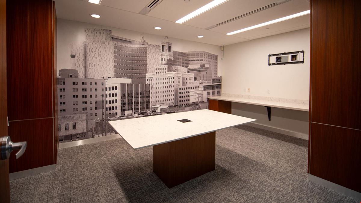 Marriott Subway Level Suites