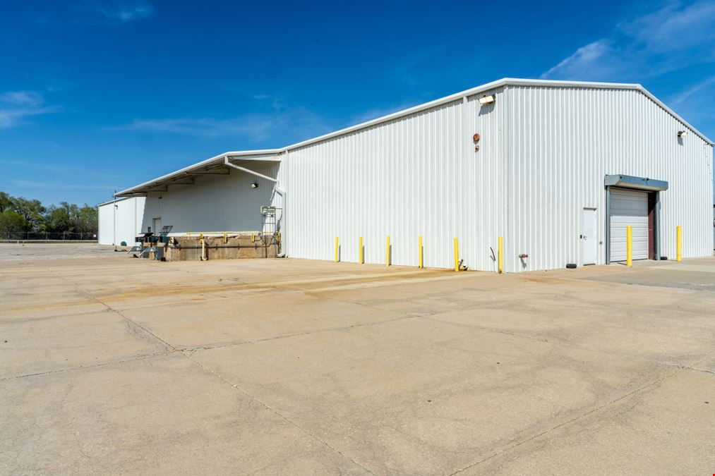 WAREHOUSE/MANUFACTURING CAMPUS