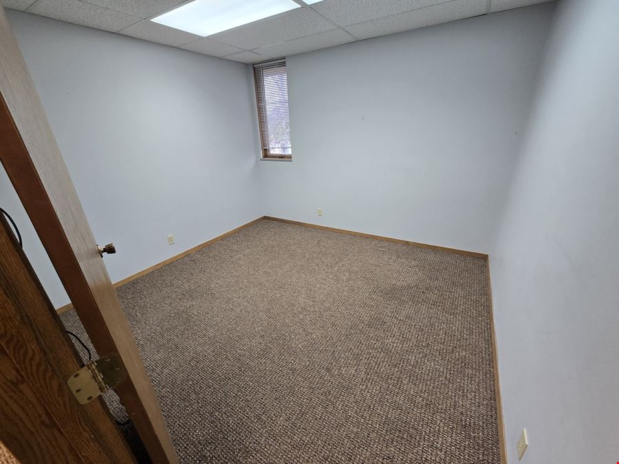 4320 S. Louise Avenue, Suite 200