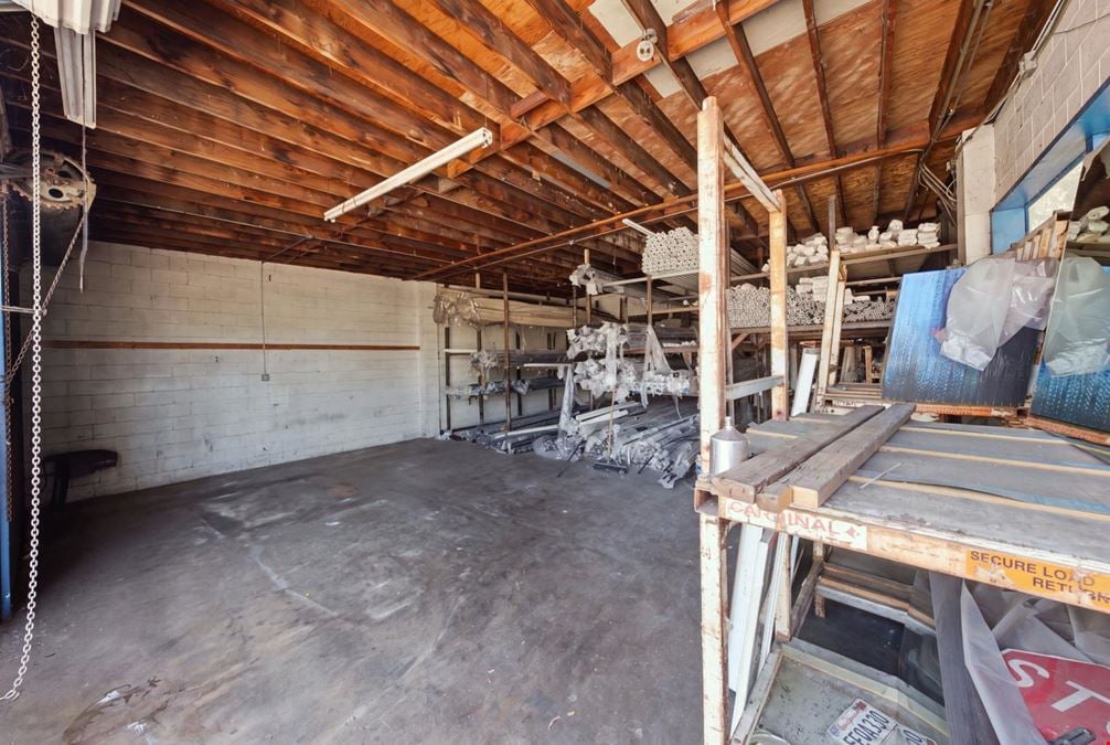Freestanding Retail / Flex Building on Alondra Blvd. | Owner-User or Investor | $1,025,000