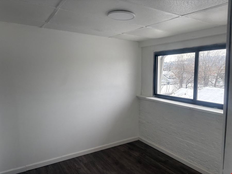 1103-1107 West Washington Street W
