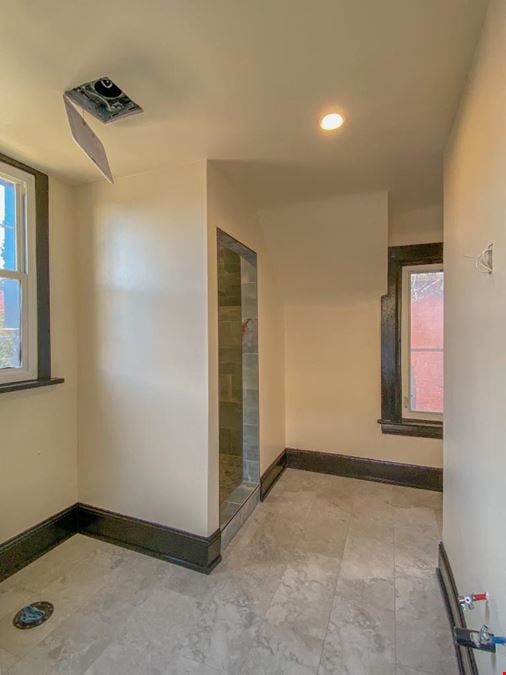 146 W 5th Ave