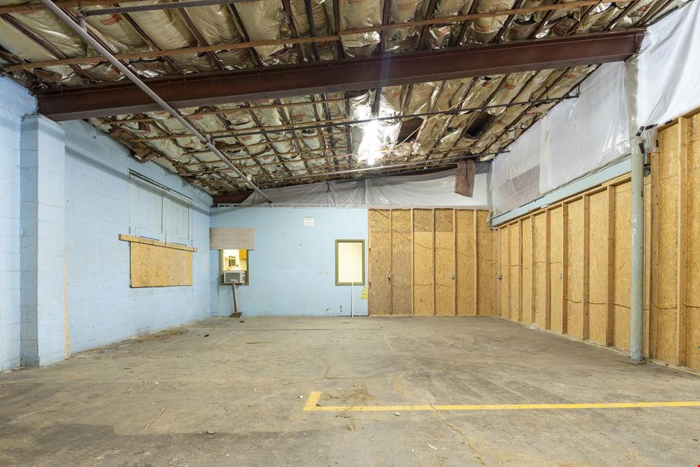 4,082 SF of Industrial Space in Lexington, KY