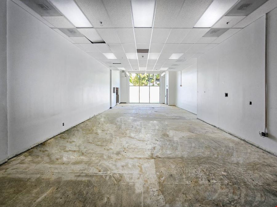 Lindblade Media Center